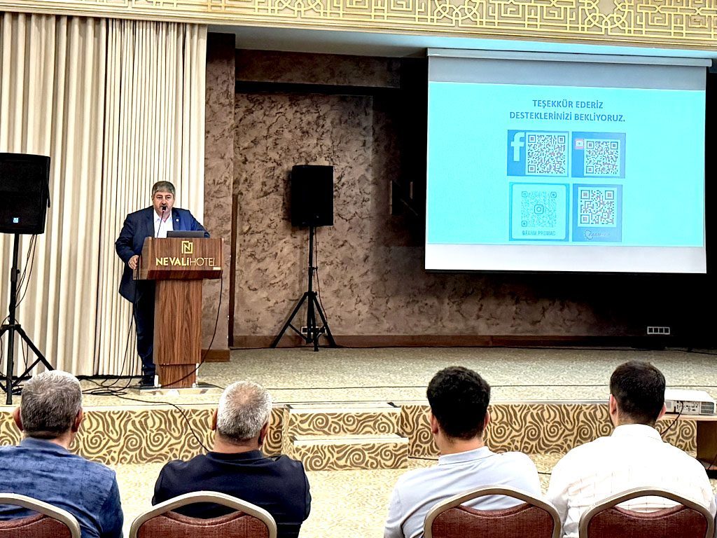 FMWorld 4MZD-4 sıralı balyalı pamuk toplama makinesi Şanlıurfa tanıtımı